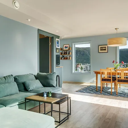 Leilighet Arctic Heights With Spectacular Sea & Mountain View Tromsø