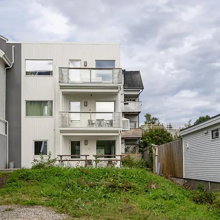 Leilighet Arctic Heights With Spectacular Sea & Mountain View Tromsø